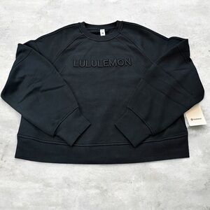 Lululemon Scuba Pullover Size Medium/Large NWT Black Sweatshirt Wordmark